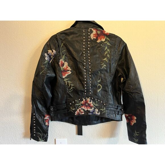 BLANK NYC Moto Vegan Leather Embroidered Floral BRAND NEW in Polybag - Picture 5 of 6